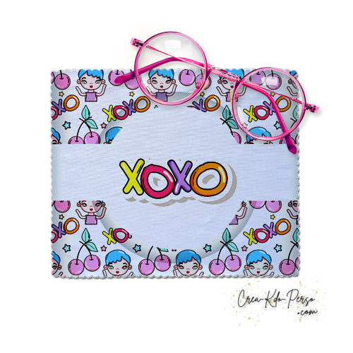 Essuie-lunette Chiffonnette girly motif xoxo et cerises